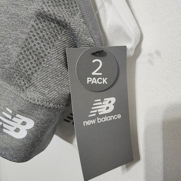 New Balance 2 Pack Sports Bras size M - Picture 3 of 4